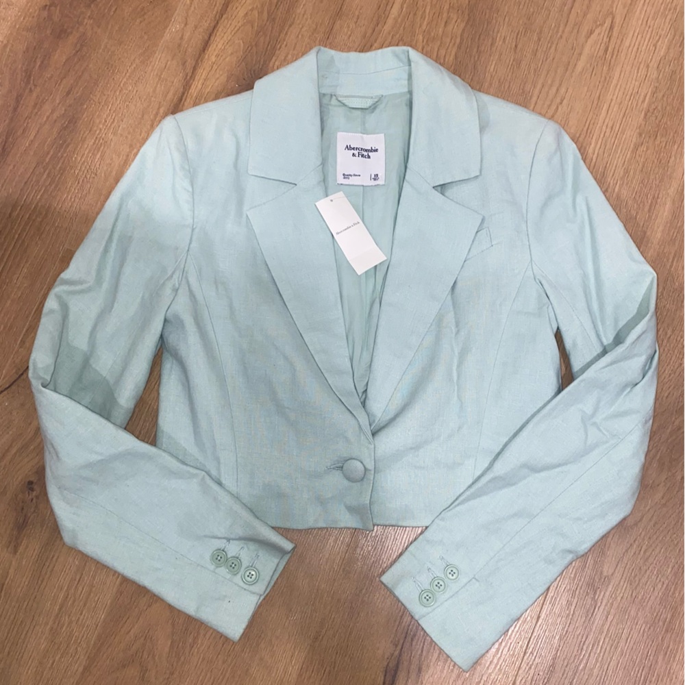 Abercrombie & Fitch Linen and Cotton Cropped Blazer size XS NWT